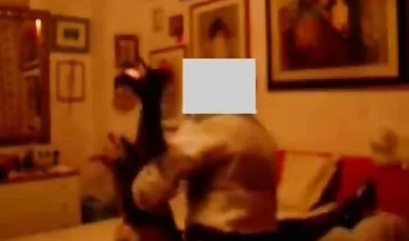 روغن, فیلم سکسی واقعی انگشت