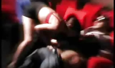سلما گناهان آمده از این سکس خانگی واقعی فروشگاه می دهد و خود را به سگ